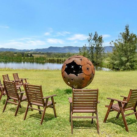 Silver Springs 6Br Luxury Homestead Rothbury エクステリア 写真